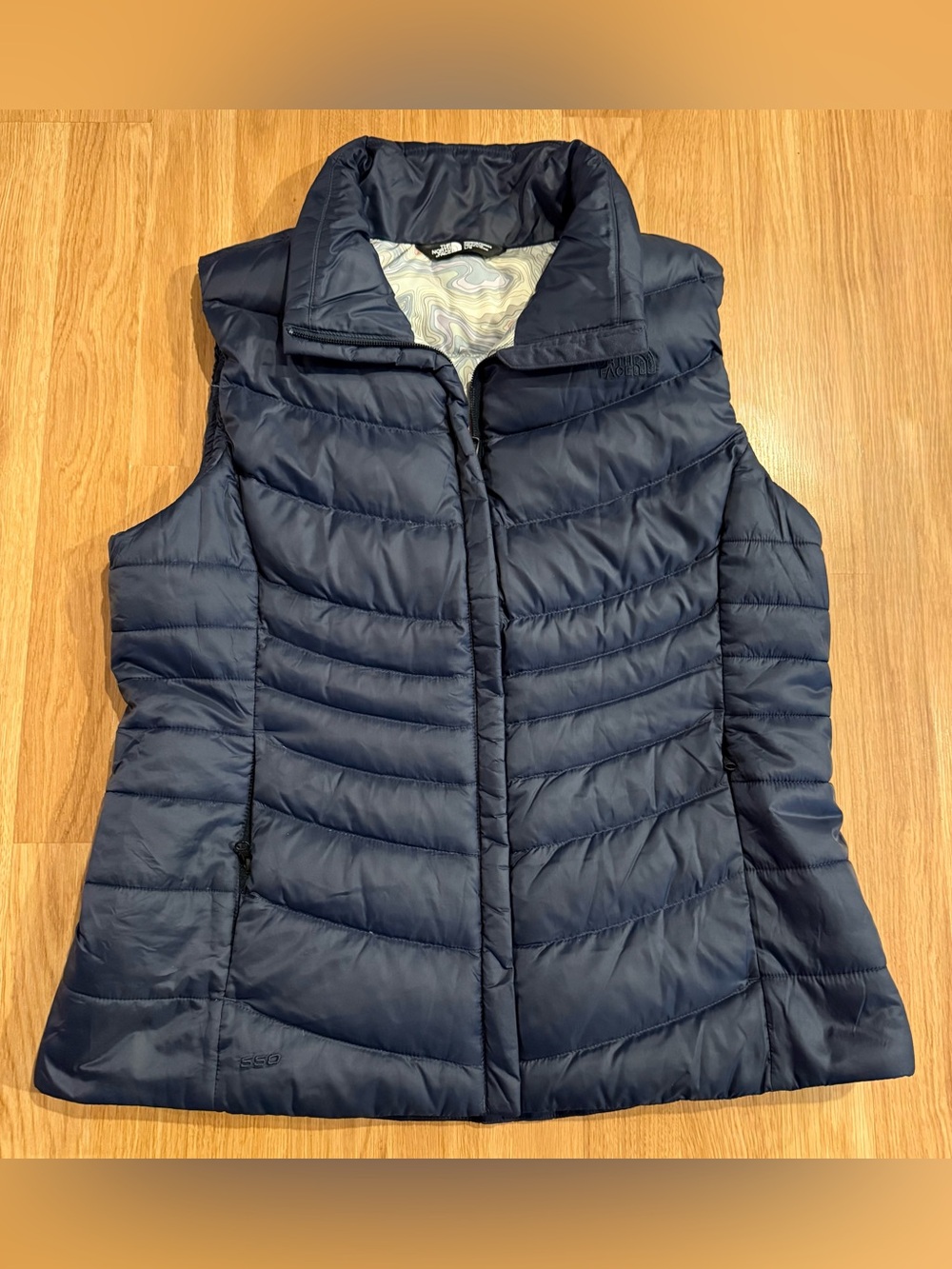 EUC Women’s The North Face Aconcagua Vest II - Navy Blue - Size Large - 550 Fill